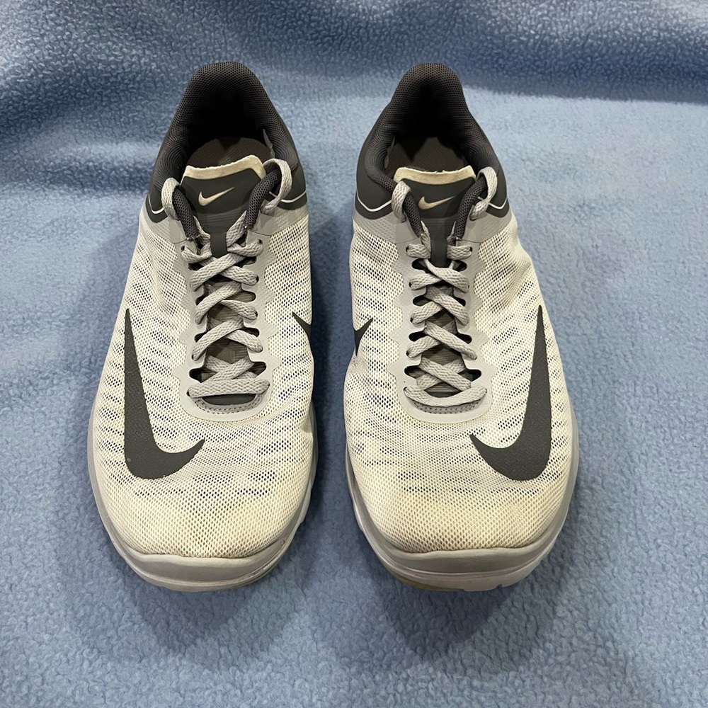 Nike LS Lite Run Women's Shoe, White, Size 10M
